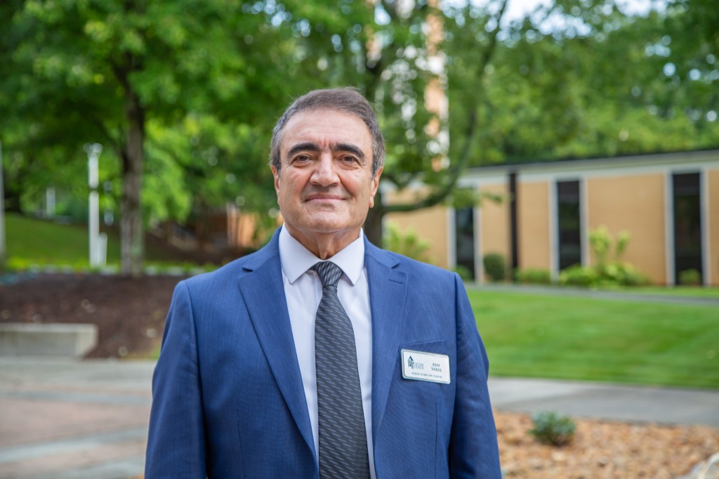 Prof. Dr. Asaf Varol